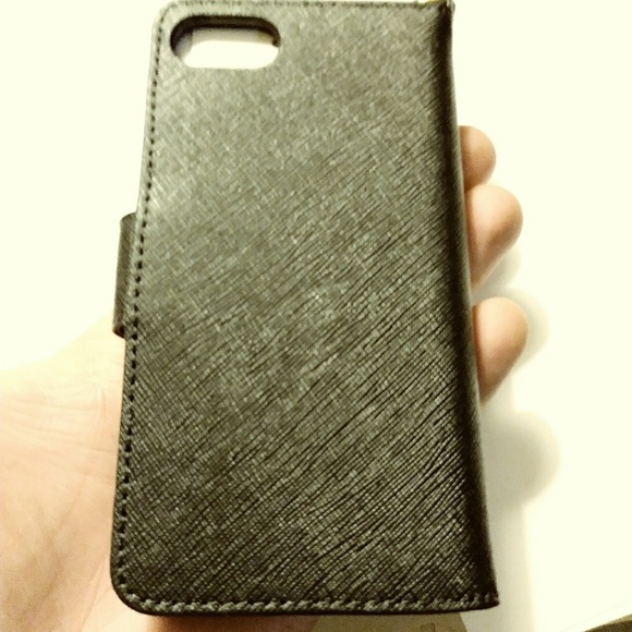 Michael kors phone case - Picture 3 of 5